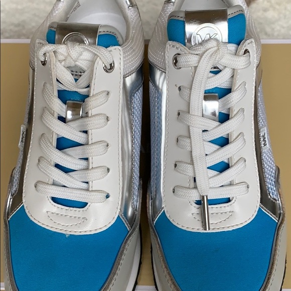 MICHAEL KORS MADDY TRAINER MESH PERFECT SKY - Picture 7 of 16